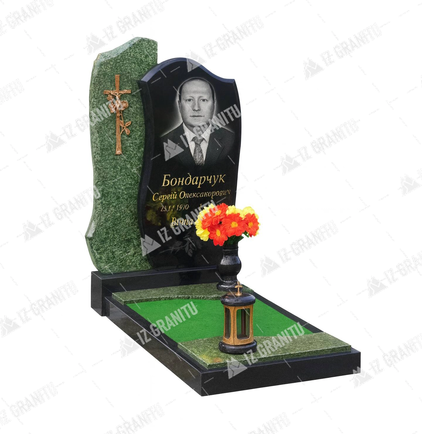 Одинарний пам'ятник 18